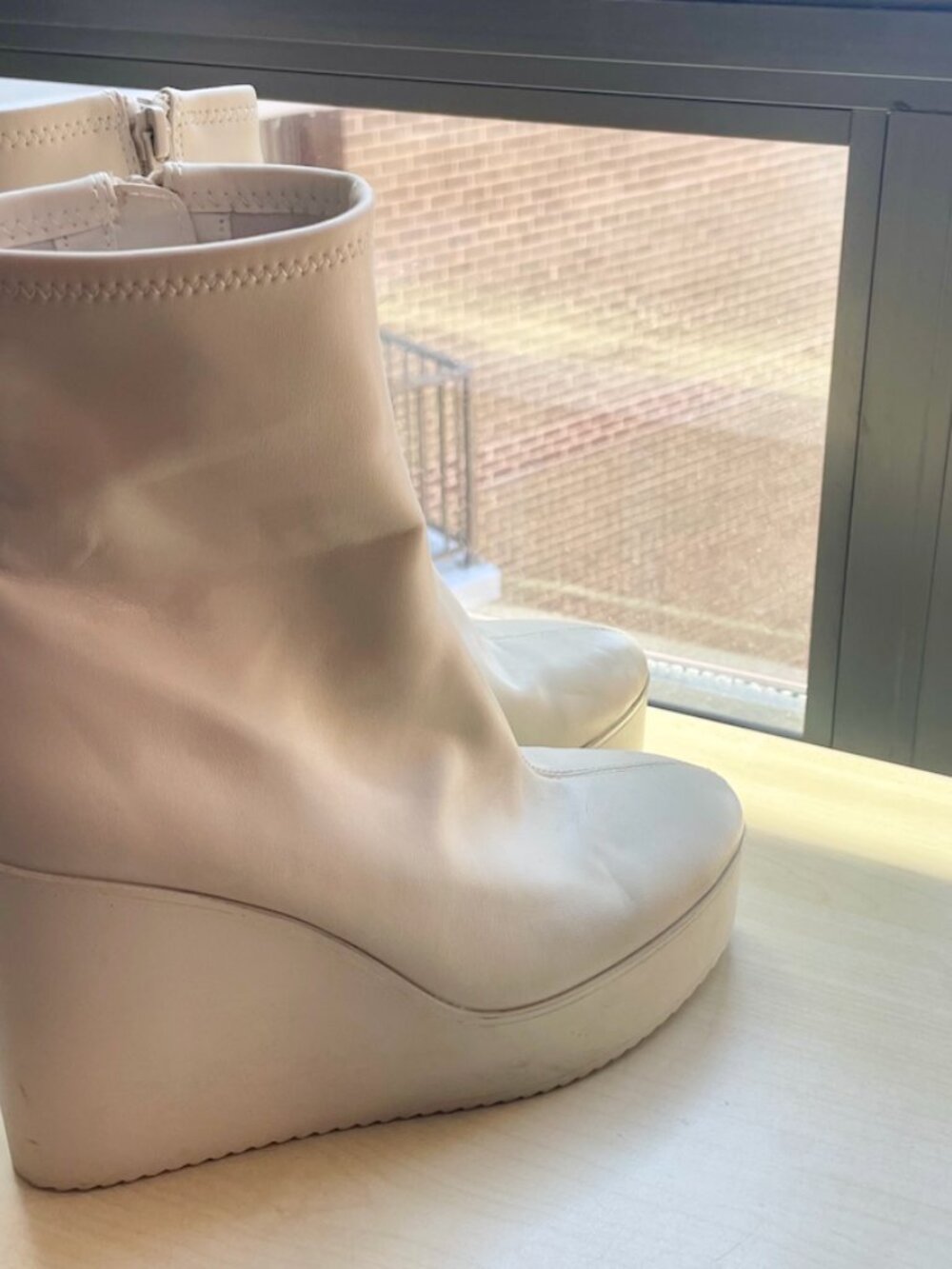 Steve Madden - Picture 6 of 11